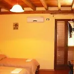 Tatil Evi Night And Day