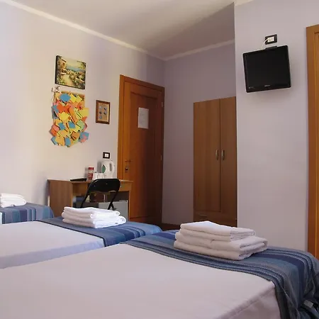 Night And Day Nyaraló *