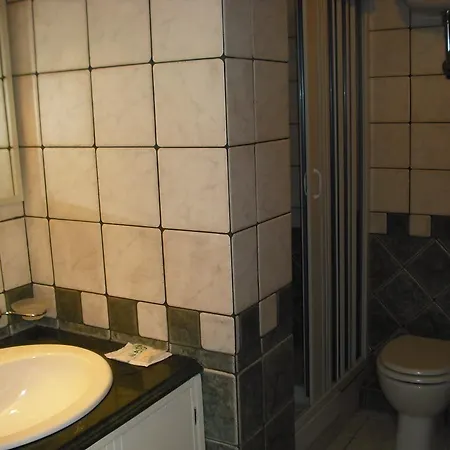 Night And Day Semesterbostad